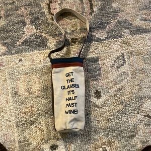 Mona B Wine bottle tote